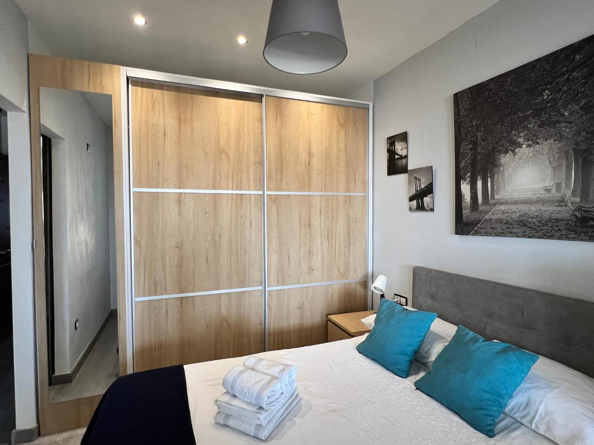Espectacular Apartamento Junto Al Mar, Con Piscina En Málaga Esterno foto