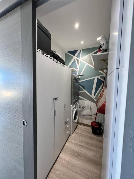 Espectacular Apartamento Junto Al Mar, Con Piscina En Málaga Esterno foto